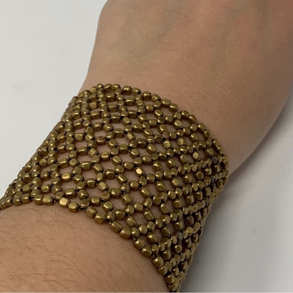 Large Classic Gold Toned Beaded Bracelet - Picture 3 of 6
